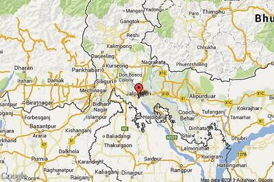 Policeman killed, 2 injured while defusing bomb in Jalpaiguri