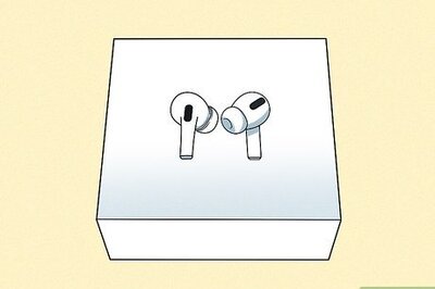 How to Tell the Difference between Real and Fake AirPod Pros
