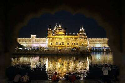 SGPC Bans Photography, Video Shoot Inside Golden Temple