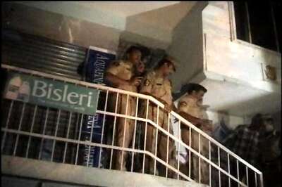 Hyderabad hostage drama ends, constable frees SP