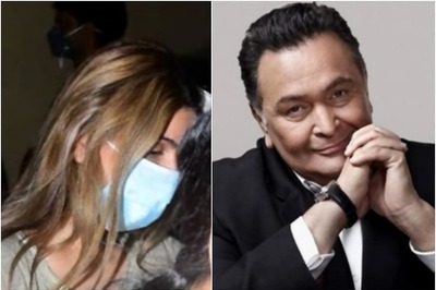 Riddhima Kapoor Arrives in Mumbai to Join Her Family After Rishi Kapoor's Demise, See Pics