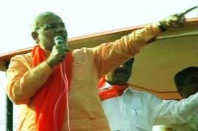 Centre maligning Gujarat's judicial system: Modi