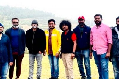 Dhanush Joins Selvaraghavan to Shoot for Naane Varuven's Next Schedule in Ooty