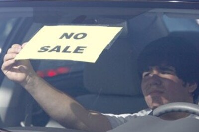 Fear, loathing in customers as Toyota recalls cars