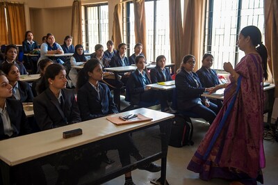 Delhi Govt Asks Principals to Ensure Vaccination of All Teachers, Staff in 15-Days