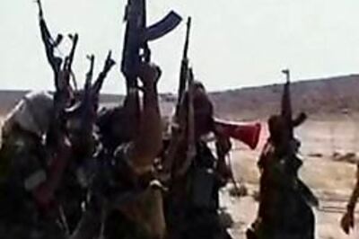 Hundereds of prisoners escape in Taliban prison attack