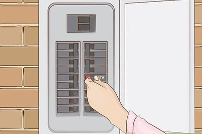 How to Clean a Bathroom Fan