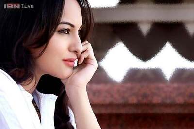 Golden Kela Awards: Ajay Devgn, Sonakshi Sinha declared worst actors of 2013