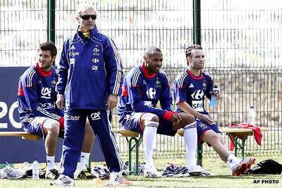 France's team refuses to train: Valentin