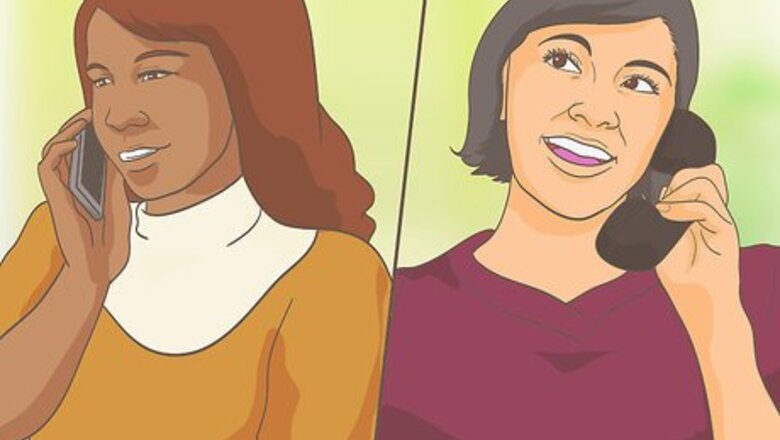 How to Throw a Gift Wrapping Party