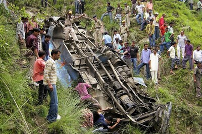 Baby Killed, Over 48 Injured as Bus Overturns in Uttar Pradesh's Etawah