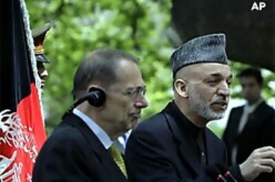 Afghan president escapes assassination bid