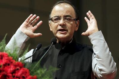 Arun Jaitley warns of threat to job creation if investments blocked
