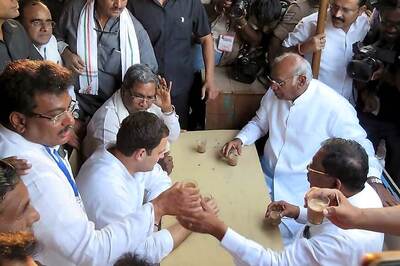 Siddaramaiah Not Automatic Choice, Congress Top Brass to Pick Karnataka CM, Says Kharge