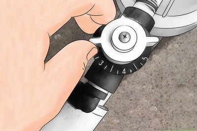 How to Lower Chlorine in a Pool