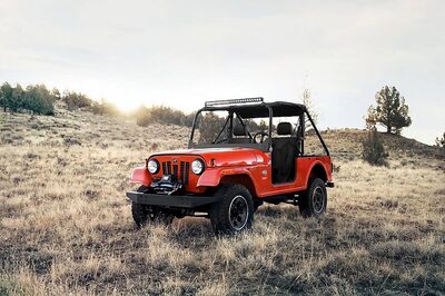 Mahindra and Jeep Engage in a Legal Tussle Over Roxor SUV Design