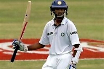 Dravid gets the pat from Ian Botham