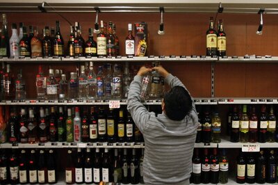 Maharashtra Seals Borders With Other States to Curb Liquor Smuggling Amid Lockdown