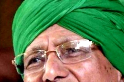 86-Year-Old Former Haryana CM Chautala Prepared for Class 10 Exam in Jail, Appeared & Completed in 2 Hrs