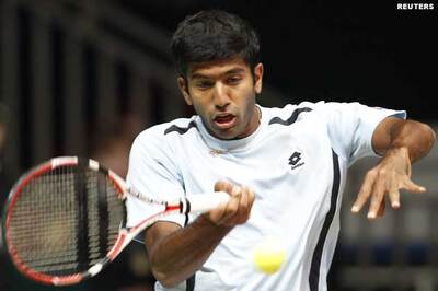 Somdev, Bopanna progress; Prakash bites dust