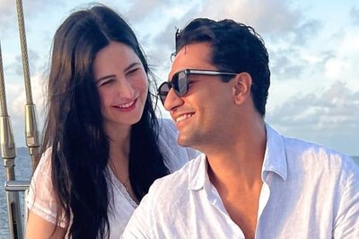 Vicky Kaushal Jokes Katrina Kaif Has Talent but Can Do Better, Worries 'Aaj Khaana Nahi Milega'
