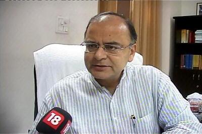 Arun Jaitley attacks government for talks with Pakistan