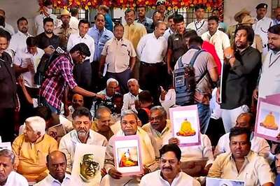 Southern Slice | Is It Time to Let Veer Savarkar Debates Rest? Decoding Portrait Row & Beyond