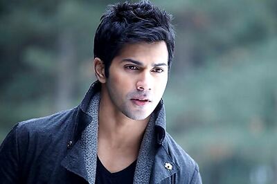 'Student of the Year' Varun eyes for darker roles