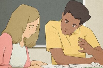 How to Be the Type of Nerd That Girls Love