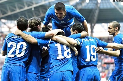 Critics write off Italy, France in World Cup