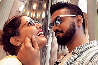 Bigg Boss 11: Hina Khan's Boyfriend Rocky Jaiswal Proposes Her on National TV; Watch Video