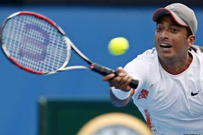 Paes-Dlouhy advance, Bhupathi-Mirnyi out