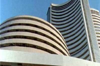 Sensex sheds 103 pts, IT & auto drag