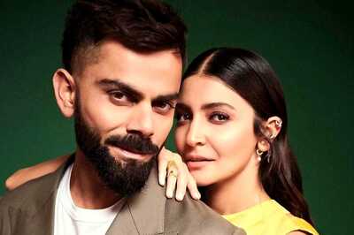 Anushka Sharma Kisses Virat Kohli As He Aces Ranveer's Band Baaja Baaraat Dialogue In Viral Video