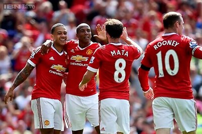 Manchester United start new EPL season with 1-0 win over Tottenham