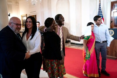 Donald Trump Takes Night Off from Anti-Immigrant Talk to Swear in US Citizens