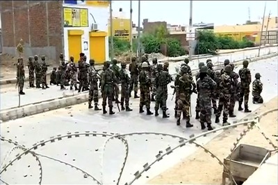 Army Has no Immediate Plan to Enter Dera Headquarters, Says Officer