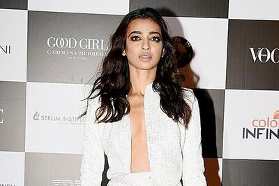 Here is What Radhika Apte Would Do If She Woke Up As Shah Rukh Khan