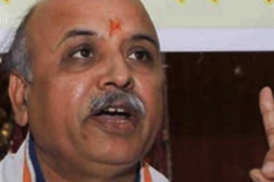 Pravin Togadia Accuses IB of Snooping on VHP Volunteers