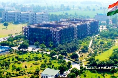 JGU Students Get Chance to Complete Degrees in Australia