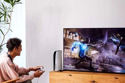 Sony Bravia Theatre U Is A Neckband Speaker That Lets You Watch Movies: Know More