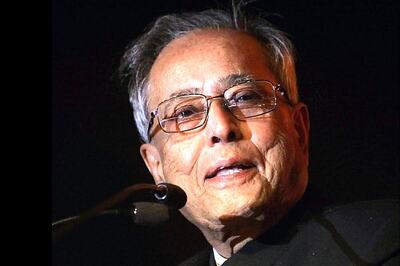 President Pranab Mukherjee undergoes angioplasty at Army hospital