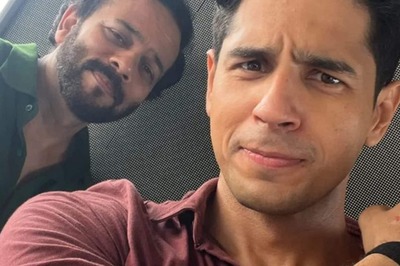 Sidharth Malhotra Performs Kickass Action in BTS Pic from Rohit Shetty's 'Indian Police Force'