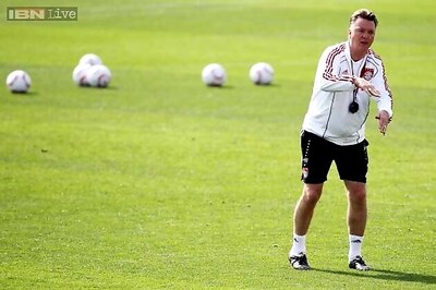 Louis van Gaal has a massive task on his hand, says Paul Scholes