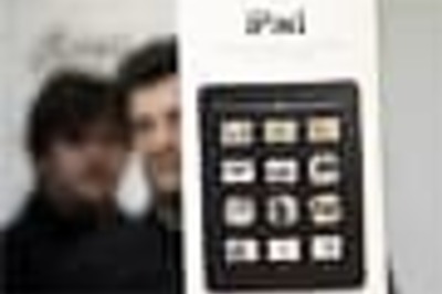 iPad sales likely to boost mall sales