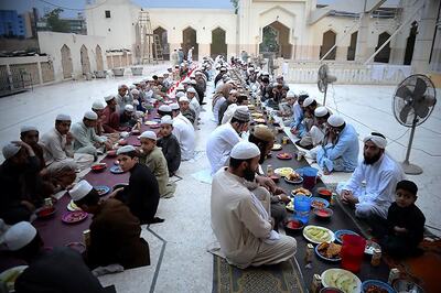 Shahi Imams Appeal to Muslims to Offer Prayers at Home during Ramzan