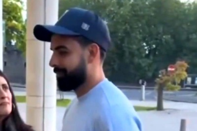 'Tum Itna Chakka Kyu Khaate Ho?'': Fan Asks Shadab Khan a Question Which Leaves Him Gobsmacked - WATCH