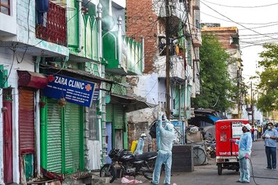 Junior Doctors in Aligarh Raise Funds Worth Rs 1 Lakh to Buy PPE Due to Acute Shortage