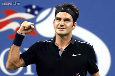 Roger Federer marches on, youth movement stalls at US Open