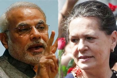 Modi attacks Sonia, predicts BJP win in Gujarat
